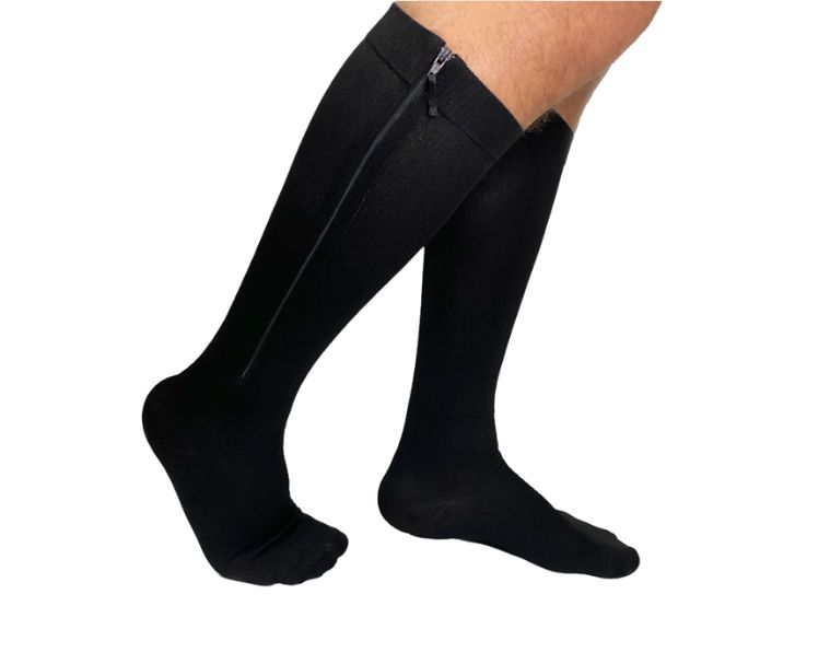Medias medivaric disponible‼️🤩 Tenemos disponibles para ti las mejores  marcas en compresión, para ayudar a tus piernas. Si tien